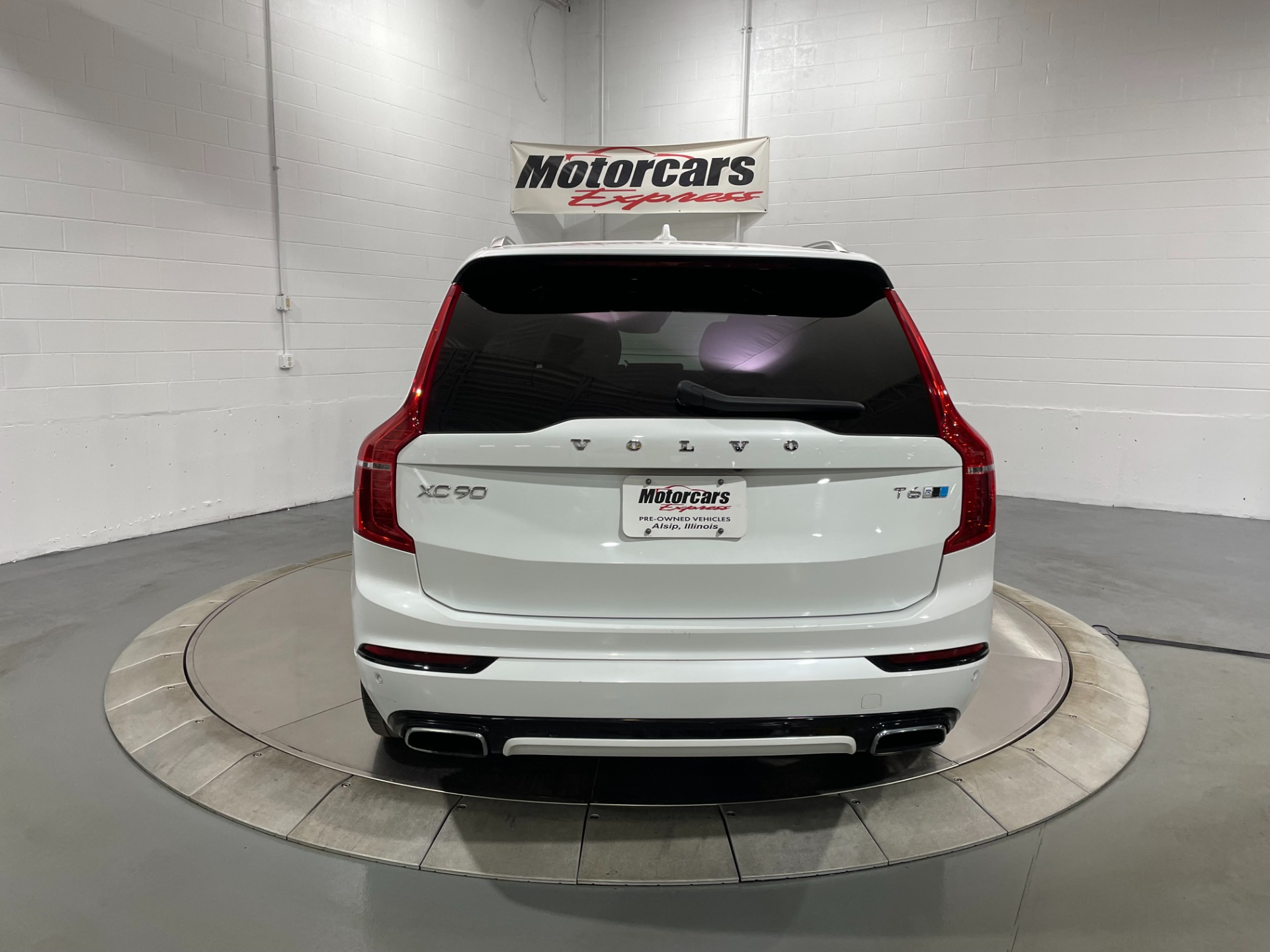 Used-2019-Volvo-XC90-T6-R-Design-AWD