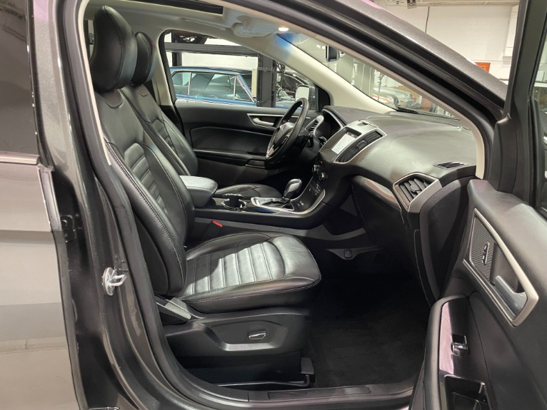 Used-2017-Ford-Edge-SEL-AWD