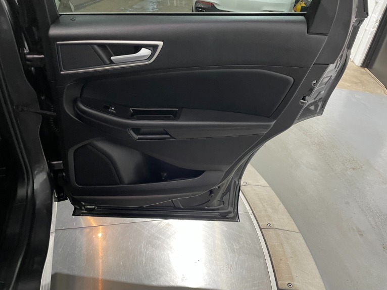 Used-2017-Ford-Edge-SEL-AWD
