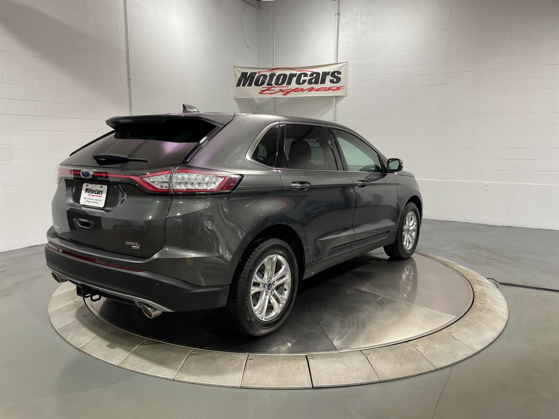 Used-2017-Ford-Edge-SEL-AWD