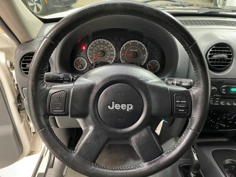 Used-2007-Jeep-Liberty-Sport-4WD