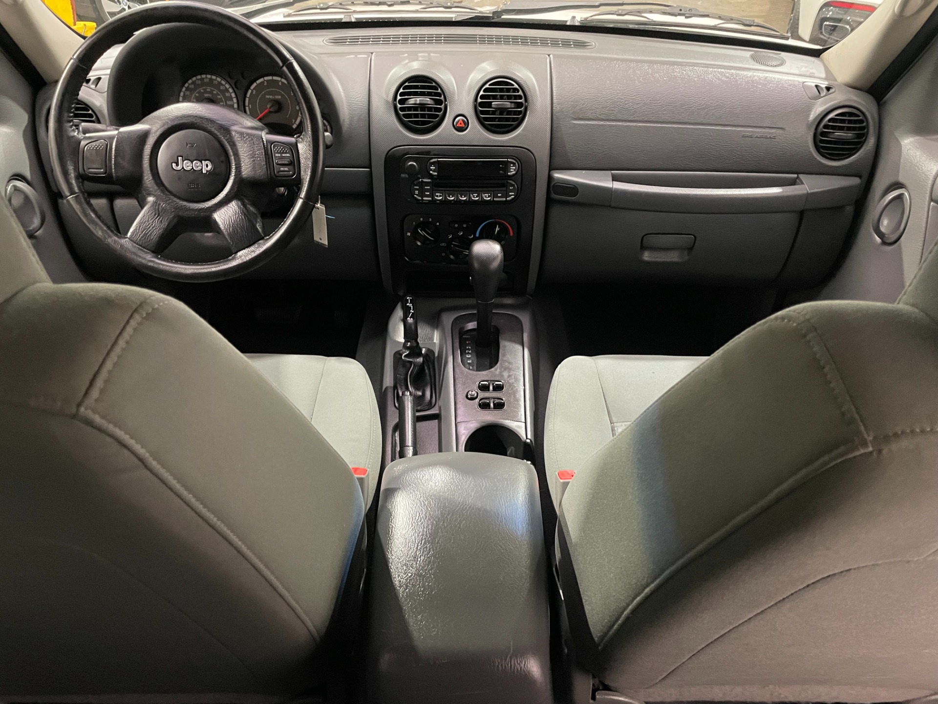 Used-2007-Jeep-Liberty-Sport-4WD