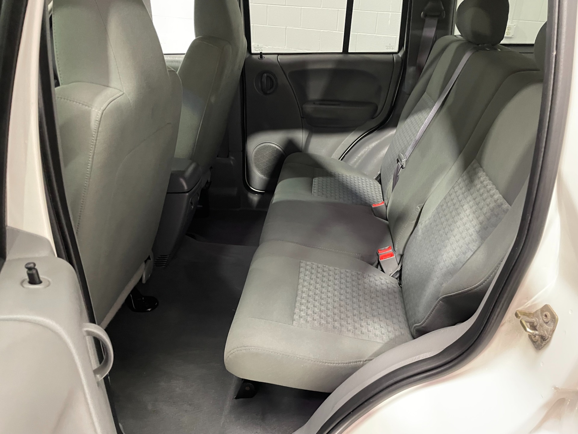 Used-2007-Jeep-Liberty-Sport-4WD