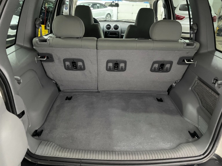 Used-2007-Jeep-Liberty-Sport-4WD