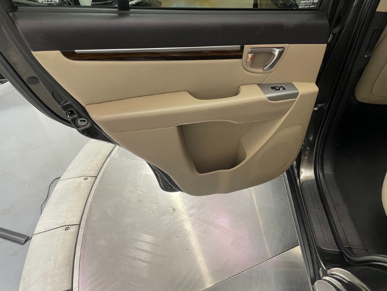 Used-2011-Hyundai-SANTA-FE-GLS-FWD