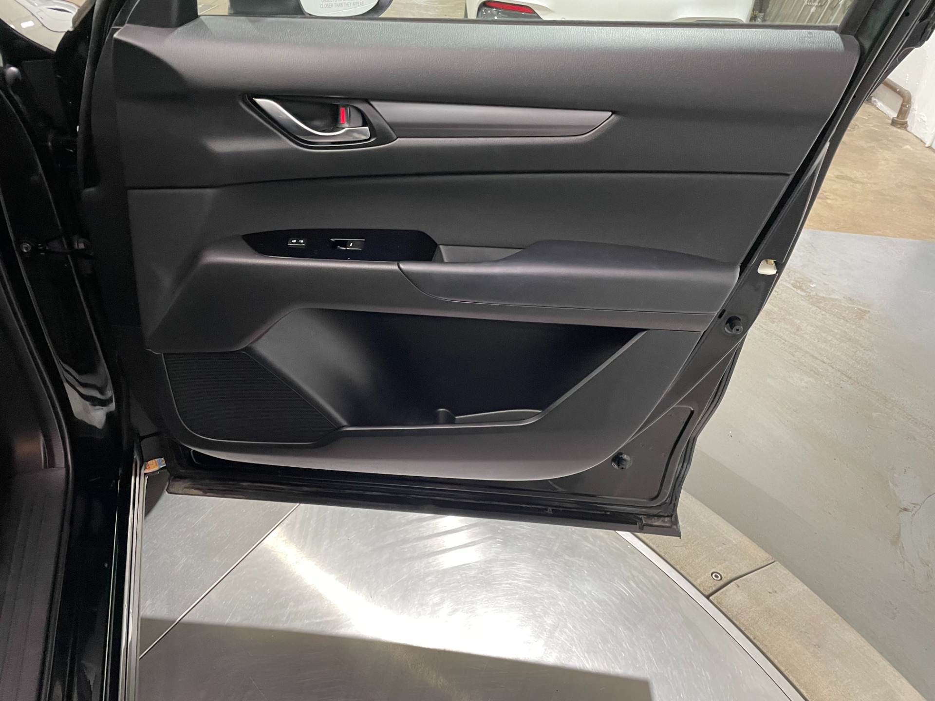 Used-2018-Mazda-CX-5-Sport-FWD