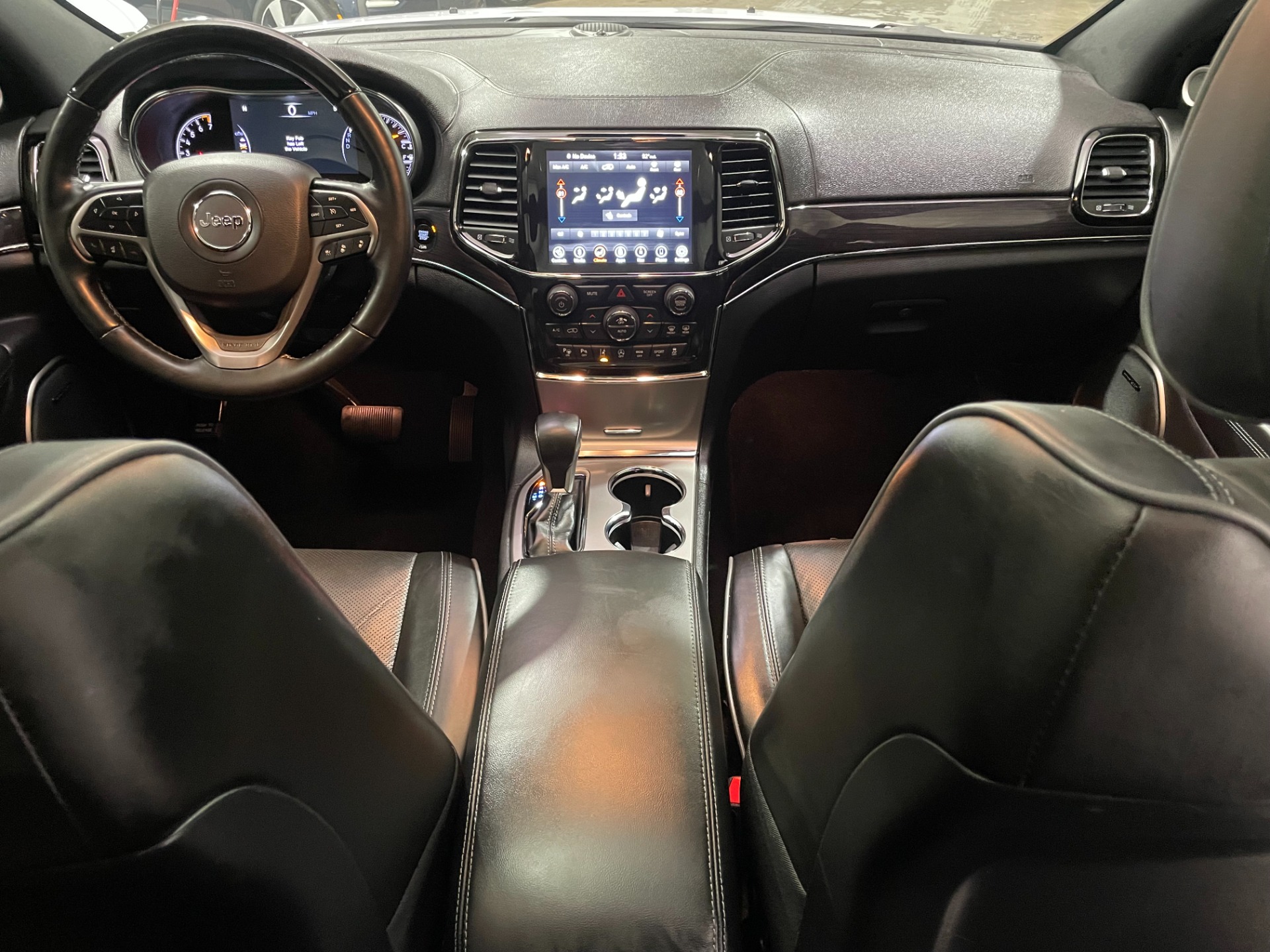 Used-2021-Jeep-Grand-Cherokee-Overland-4X4