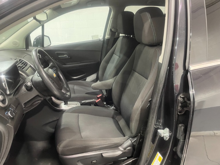 Used-2016-Chevrolet-Trax-LT-FWD