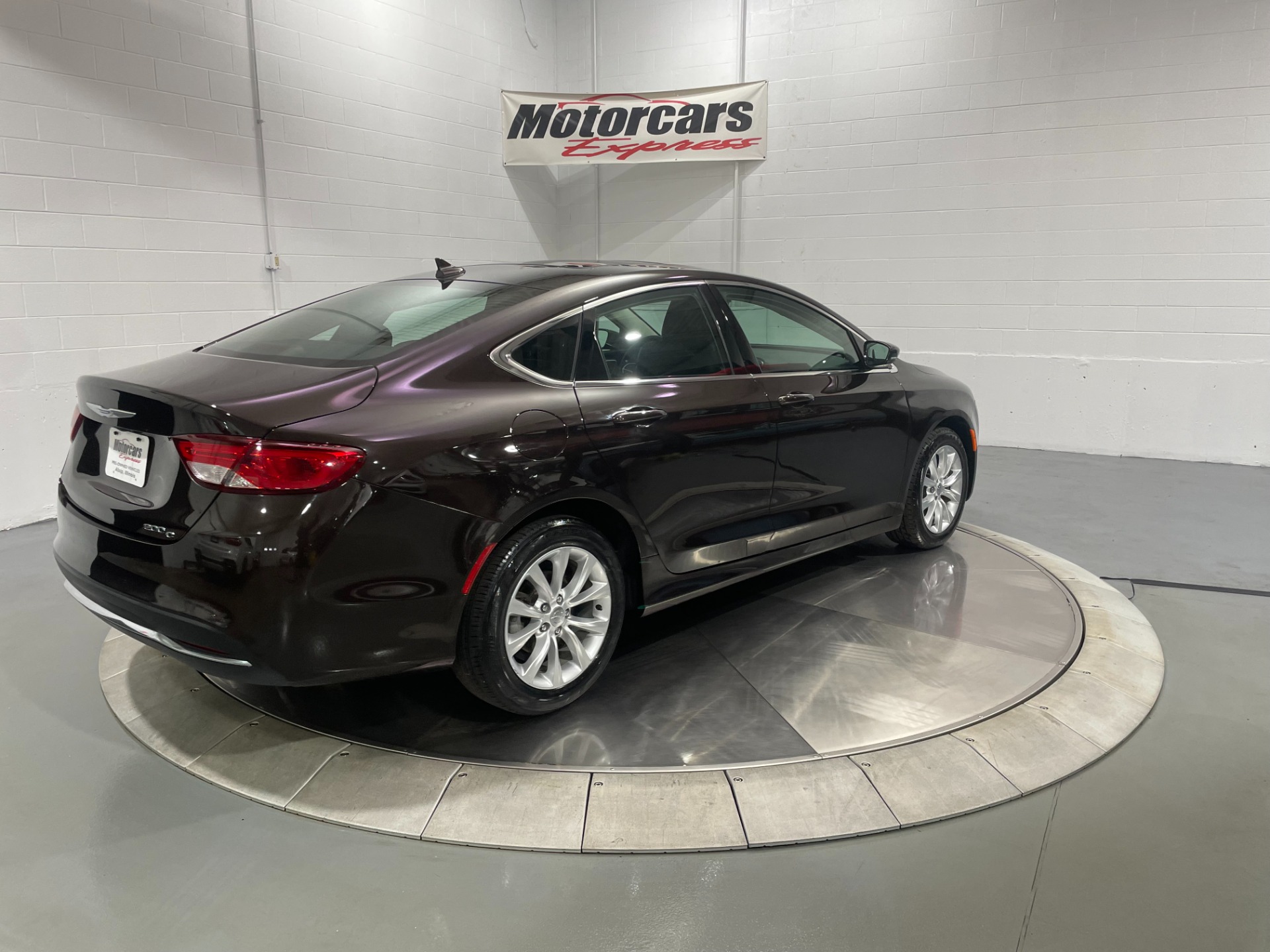 Used-2015-Chrysler-200-C-FWD