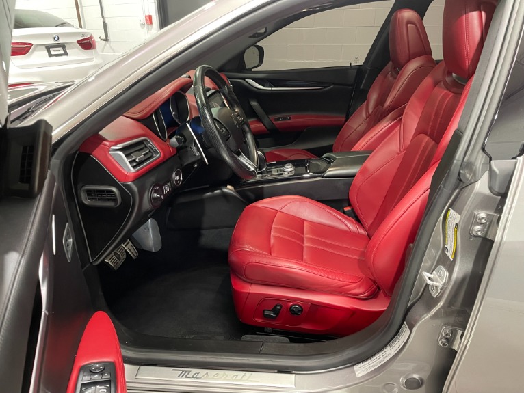 Used-2018-Maserati-Ghibli-SQ4-GranSport