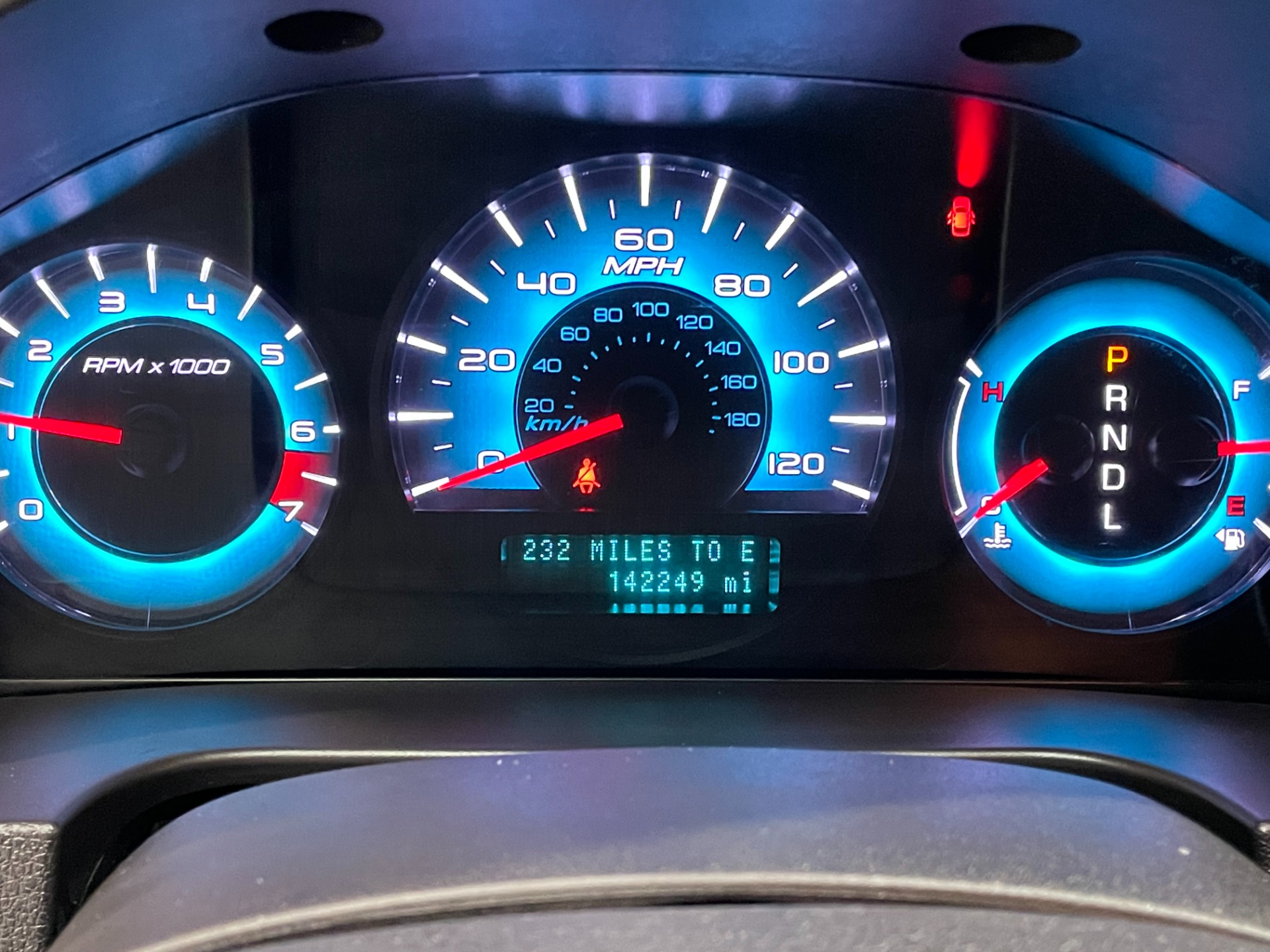 Used-2011-Ford-Fusion-SE-FWD