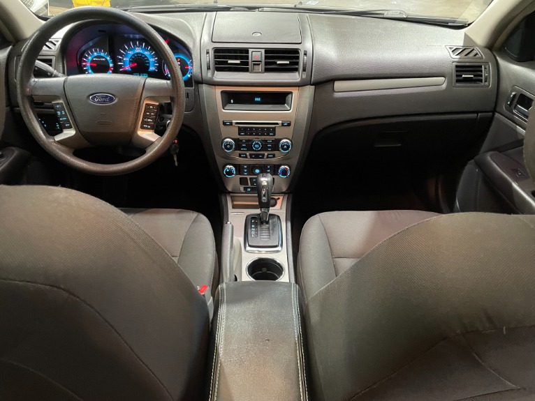 Used-2011-Ford-Fusion-SE-FWD