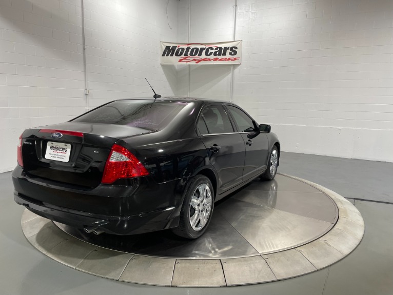 Used-2011-Ford-Fusion-SE-FWD