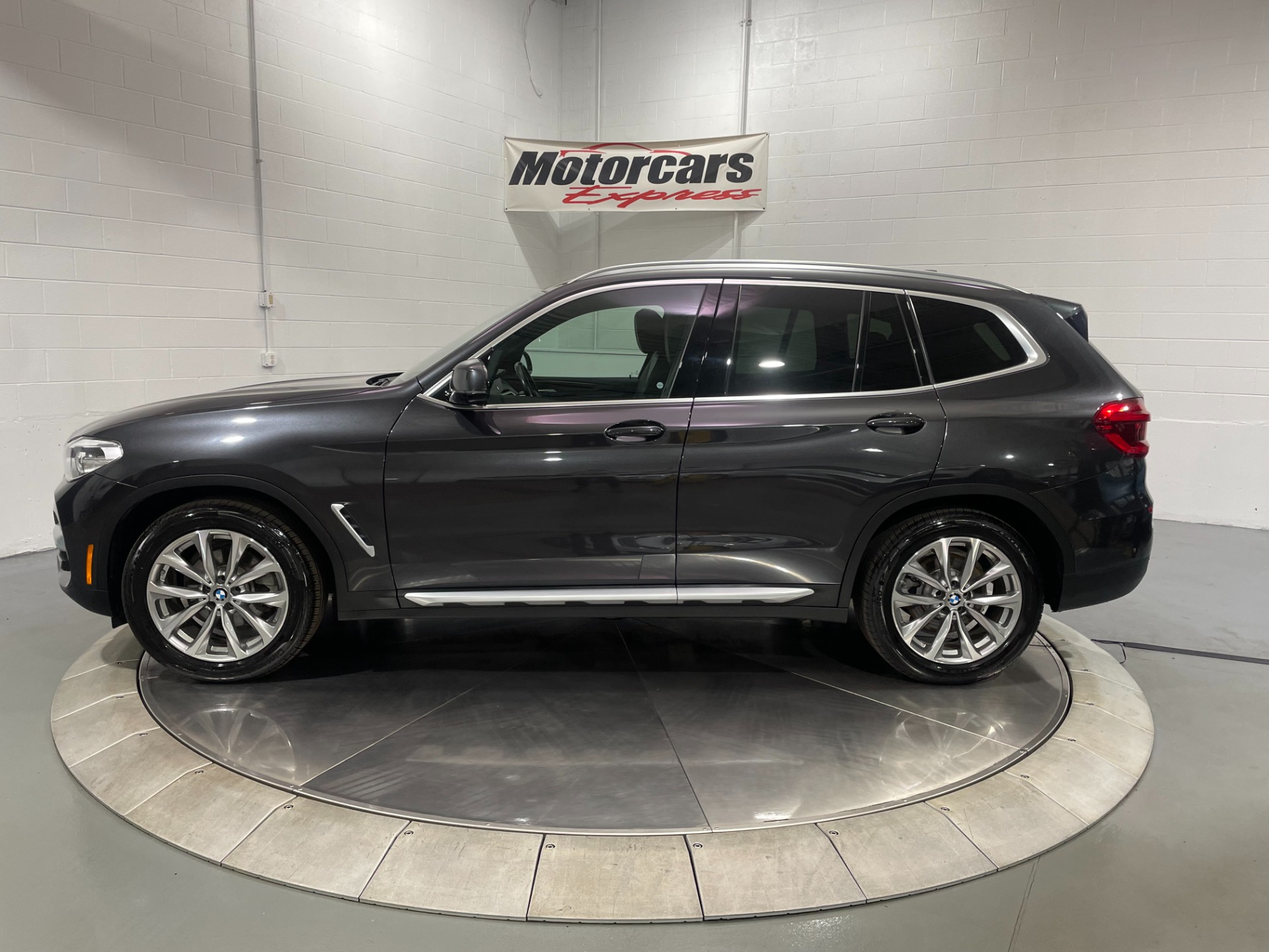 Used-2019-BMW-X3-xDrive30i