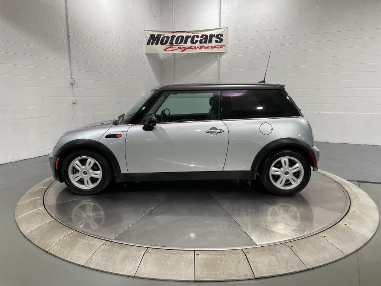 Used-2006-MINI-Cooper-FWD