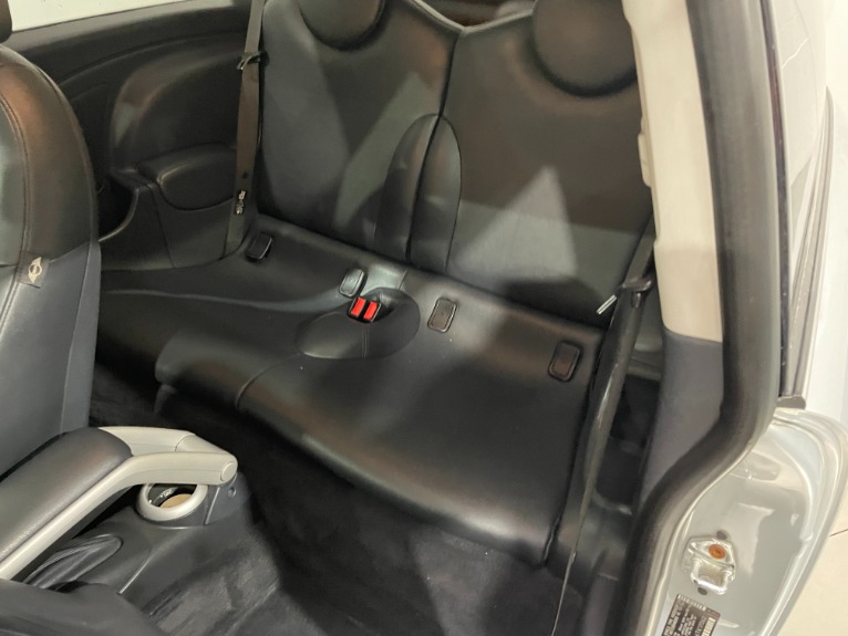 Used-2006-MINI-Cooper-FWD