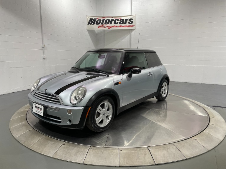 Used-2006-MINI-Cooper-FWD