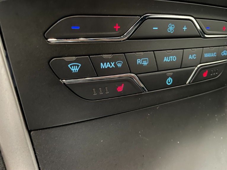 Used-2020-Ford-Edge-ST-Line-AWD