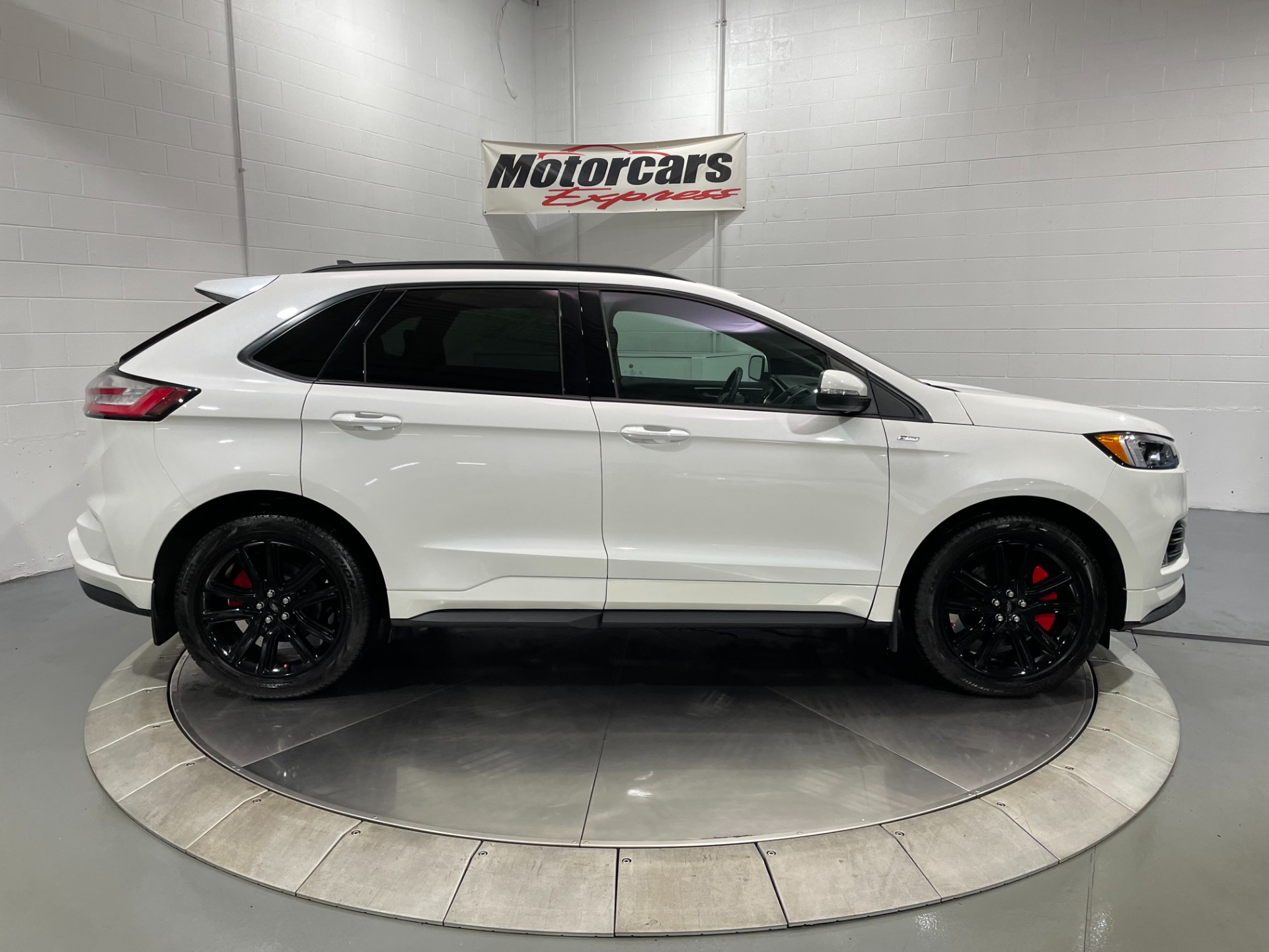 Used-2020-Ford-Edge-ST-Line-AWD