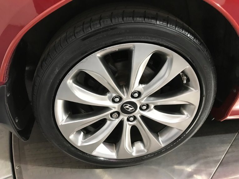 Used-2011-Hyundai-Sonata-SE