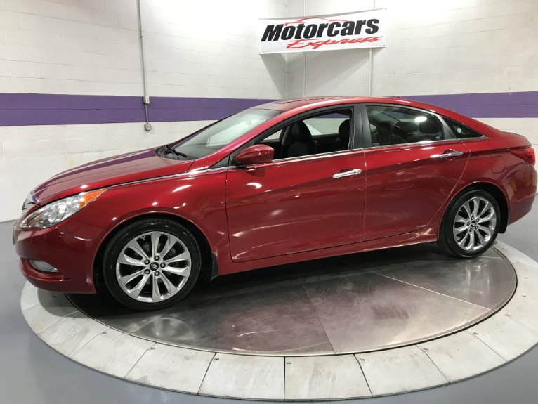 Used-2011-Hyundai-Sonata-SE