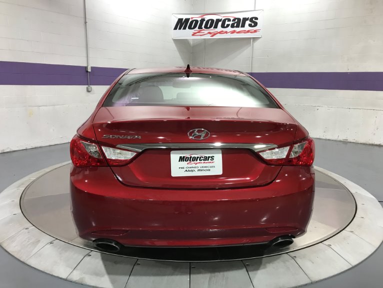 Used-2011-Hyundai-Sonata-SE