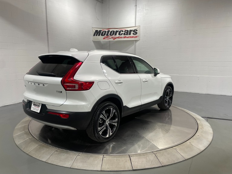 Used-2021-Volvo-XC40-T5-Inscription-AWD