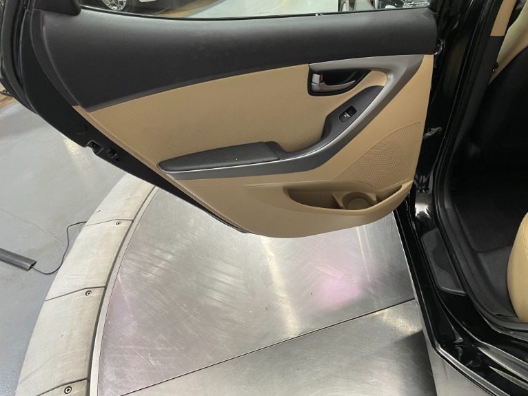 Used-2013-Hyundai-ELANTRA-GLS-FWD
