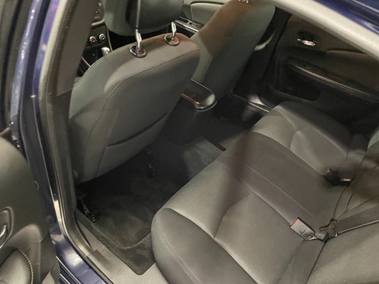 Used-2014-Dodge-Avenger-SE-FWD