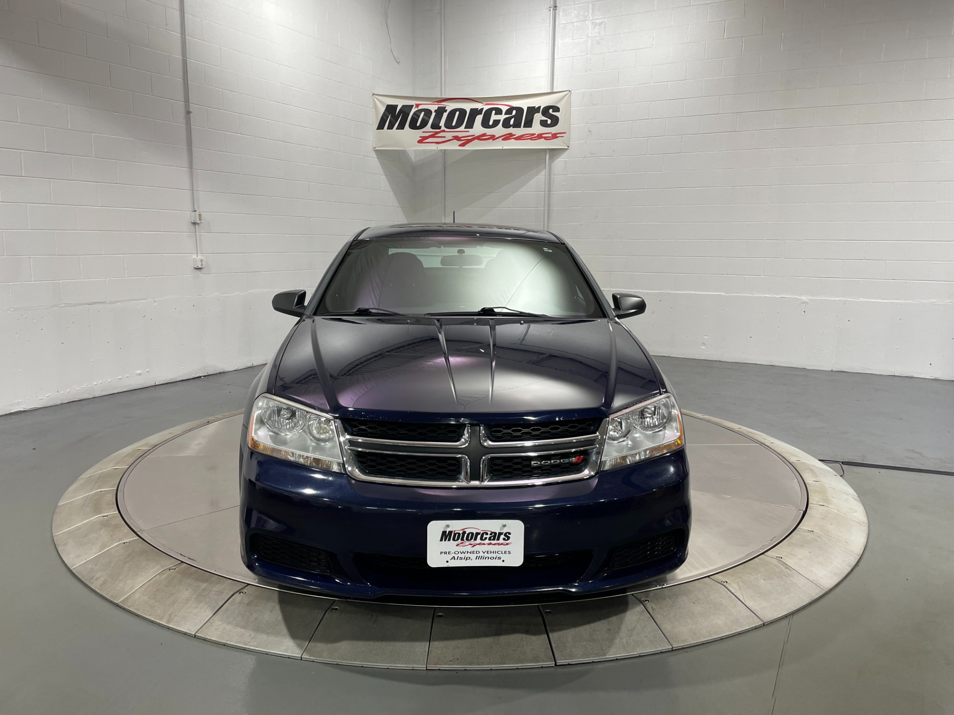 Used-2014-Dodge-Avenger-SE-FWD