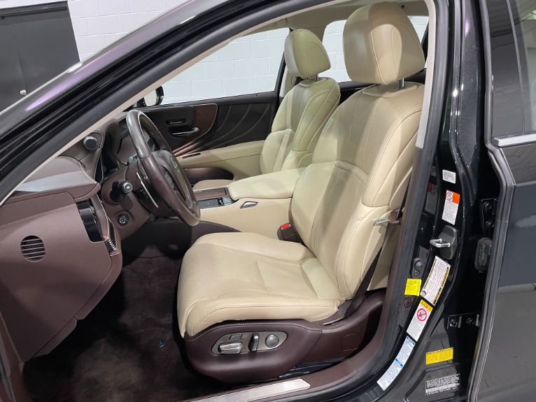 Used-2018-Lexus-LS-500-AWD