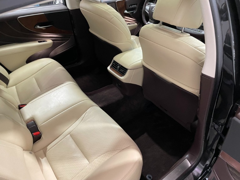 Used-2018-Lexus-LS-500-AWD