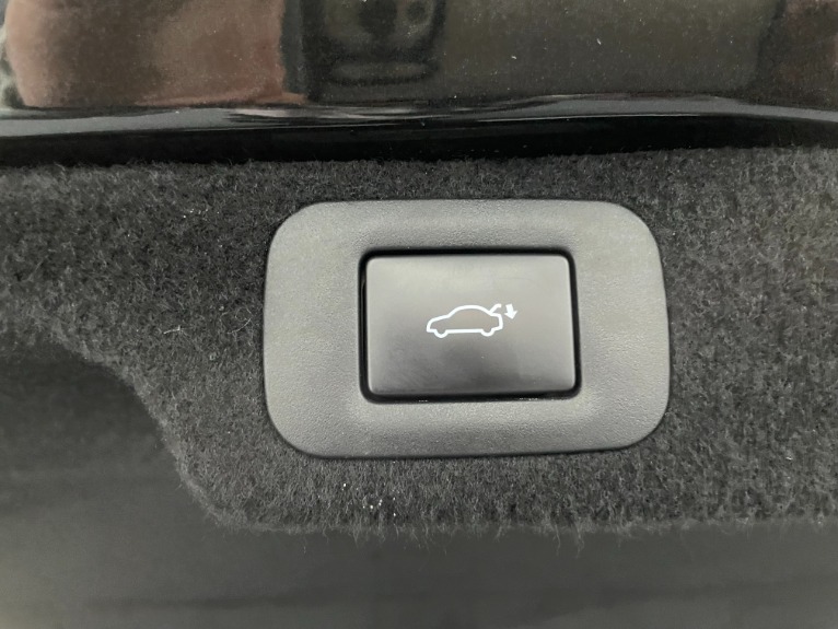 Used-2018-Lexus-LS-500-AWD
