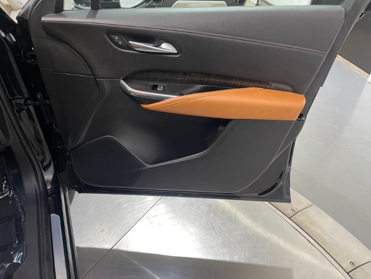 Used-2019-Cadillac-XT4-Premium-Luxury-4X4