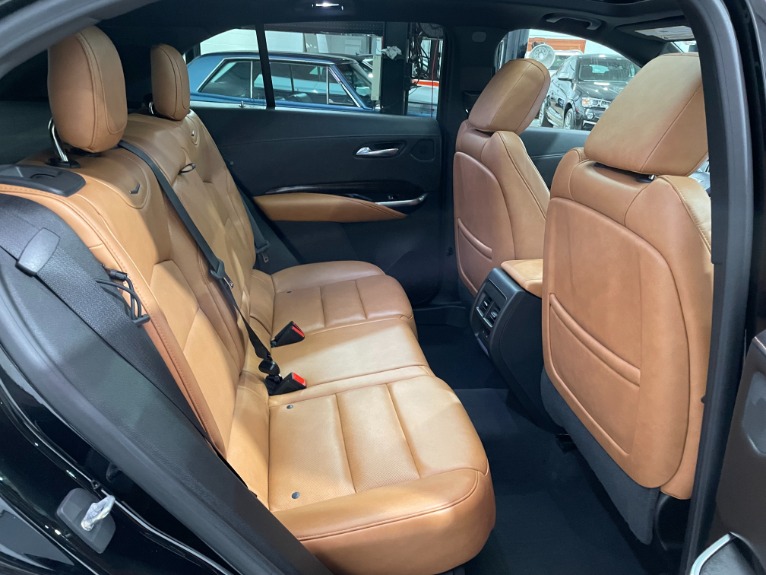 Used-2019-Cadillac-XT4-Premium-Luxury-4X4
