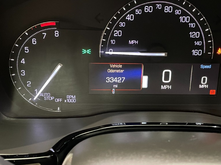 Used-2017-Cadillac-XT5-Luxury-4X4