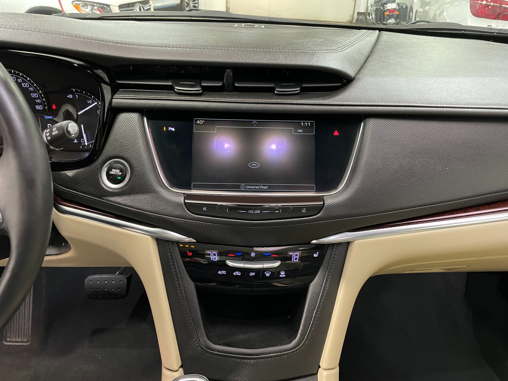 Used-2017-Cadillac-XT5-Luxury-4X4