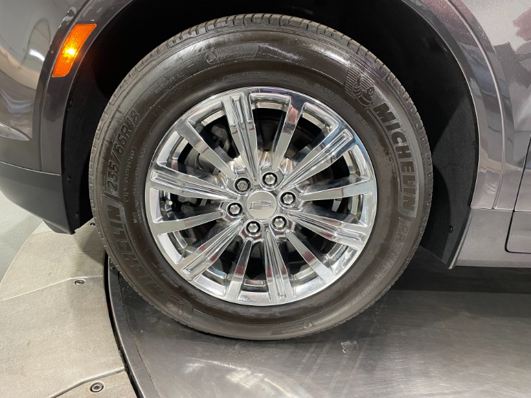 Used-2017-Cadillac-XT5-Luxury-4X4