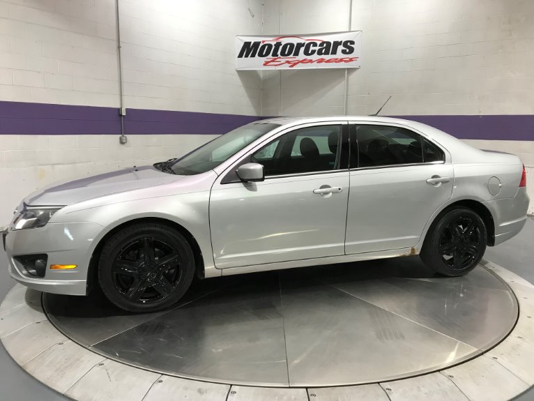 Used-2010-Ford-Fusion-SE