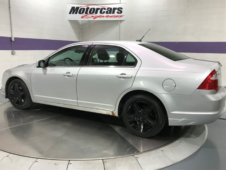 Used-2010-Ford-Fusion-SE