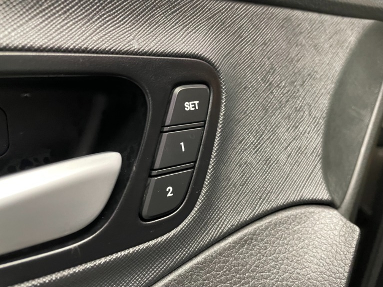 Used-2016-Hyundai-SANTA-FE-Sport-20T-Ultimate-AWD