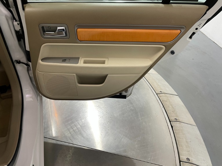 Used-2009-Lincoln-MKZ-FWD