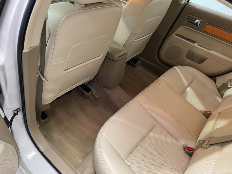 Used-2009-Lincoln-MKZ-FWD