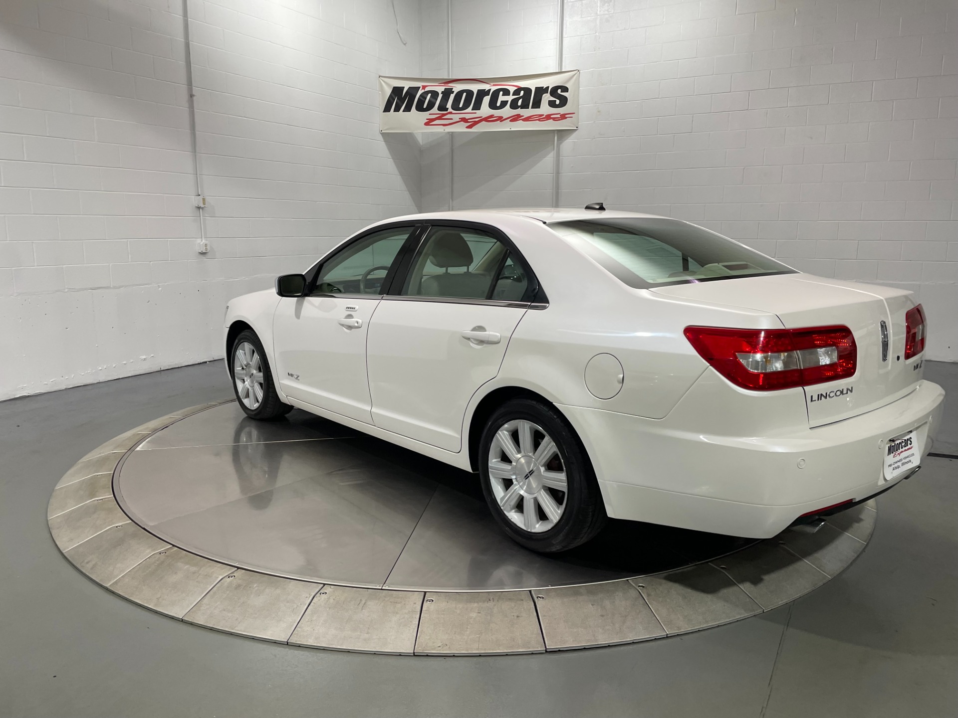 Used-2009-Lincoln-MKZ-FWD