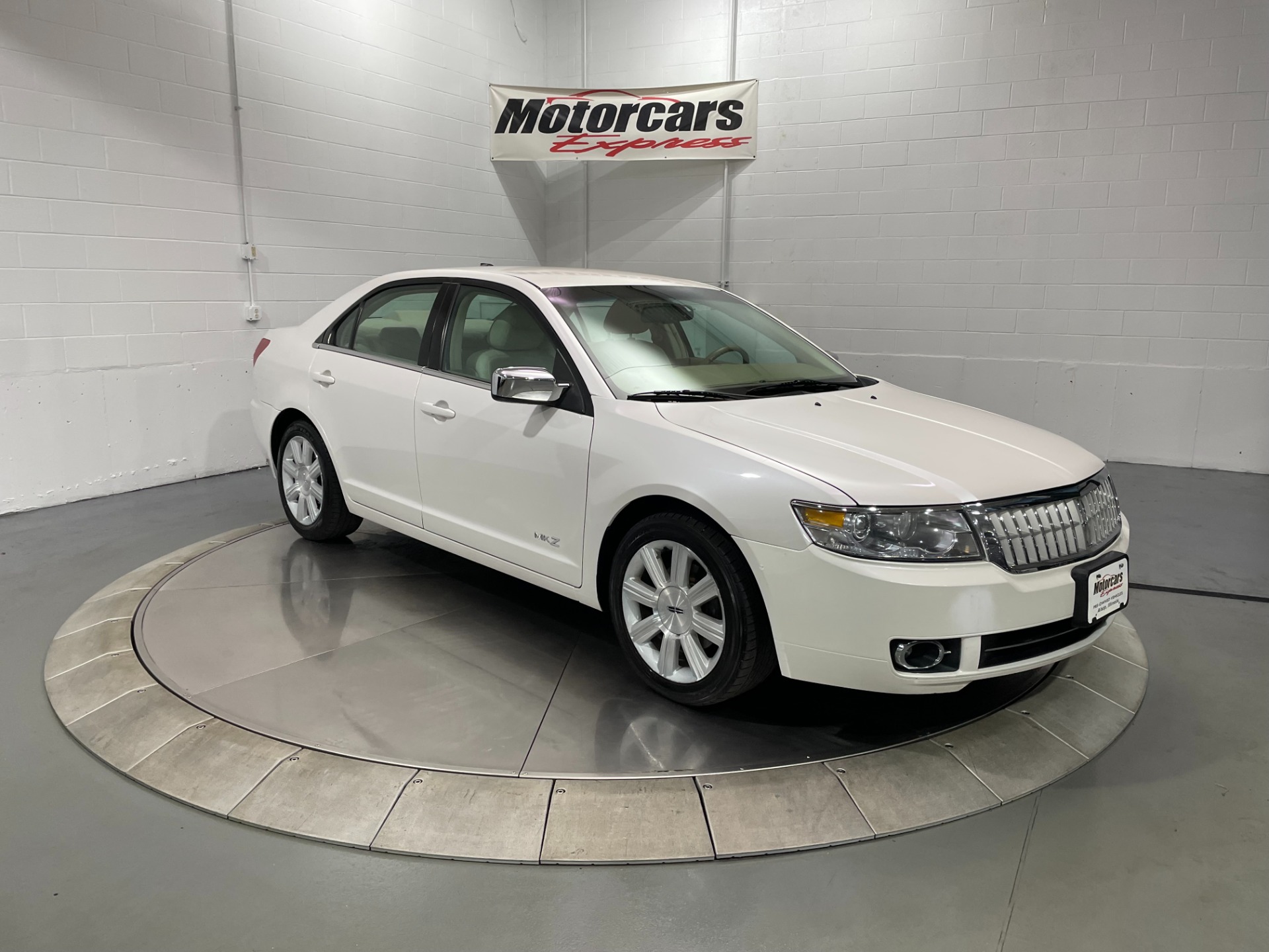Used-2009-Lincoln-MKZ-FWD