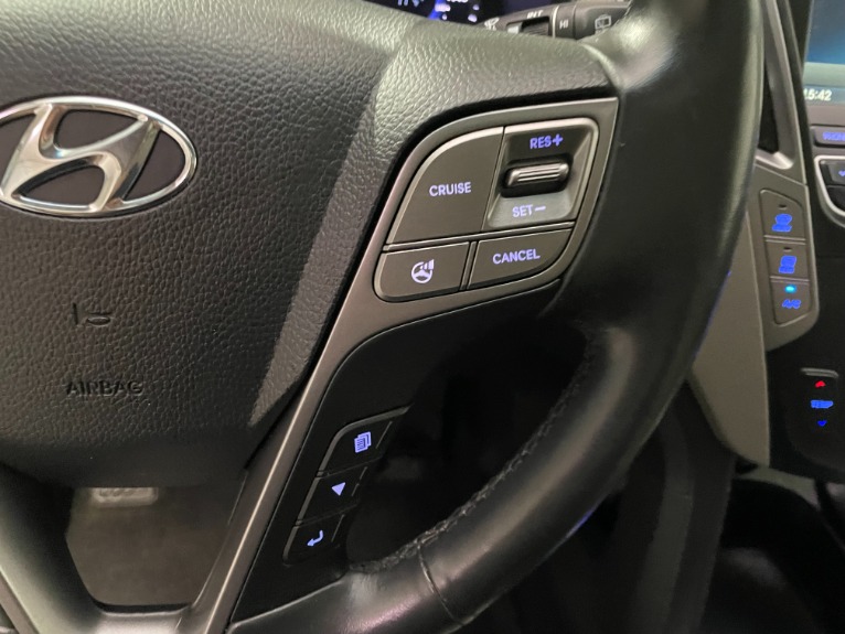 Used-2014-Hyundai-SANTA-FE-Limited-FWD
