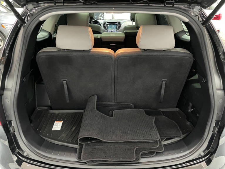 Used-2014-Hyundai-SANTA-FE-Limited-FWD
