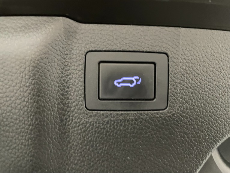 Used-2014-Hyundai-SANTA-FE-Limited-FWD