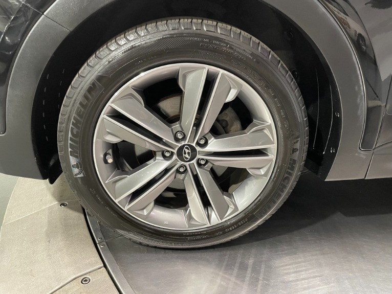 Used-2014-Hyundai-SANTA-FE-Limited-FWD