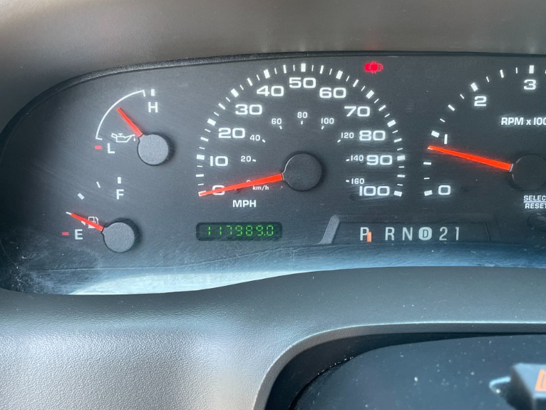 Used-2004-Ford-F-250-Super-Duty-XLT-4WD